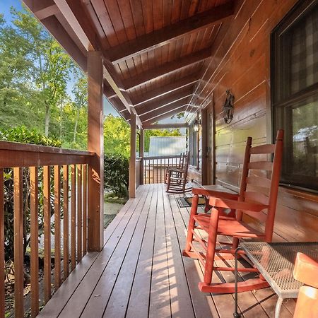 Baloo'S Bungalow Gatlinburg Εξωτερικό φωτογραφία